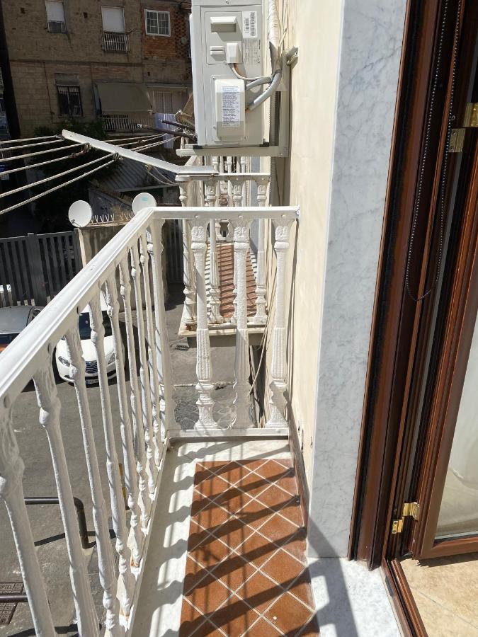 Falu Napoli Centro Hotell Exteriör bild