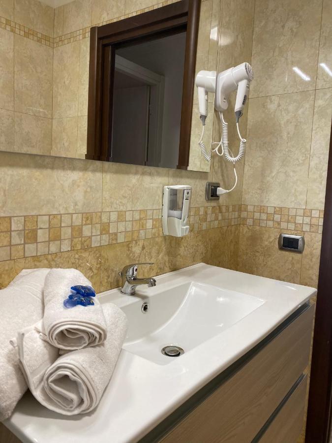 Falu Napoli Centro Hotell Exteriör bild